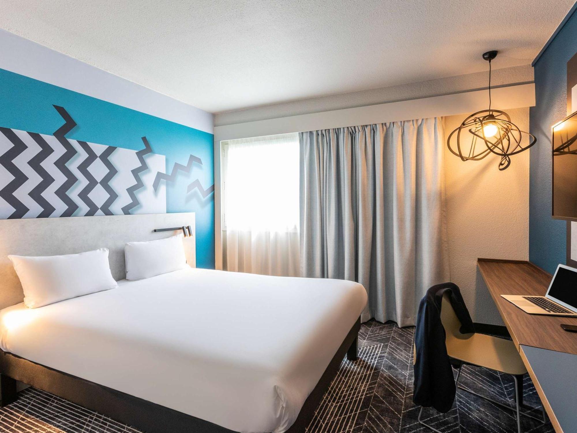 ibis Styles Bordeaux Centre Mériadeck Esterno foto